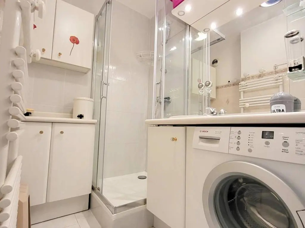 Appartement Six-Fours-les-Plages, 3 pièces, 4 personnes - FR-1-316-50