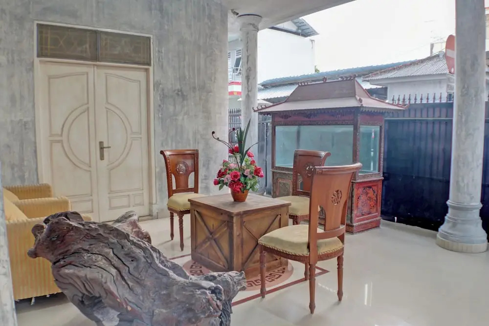 Spot On 92834 Wisma Dira Tiara Syariah