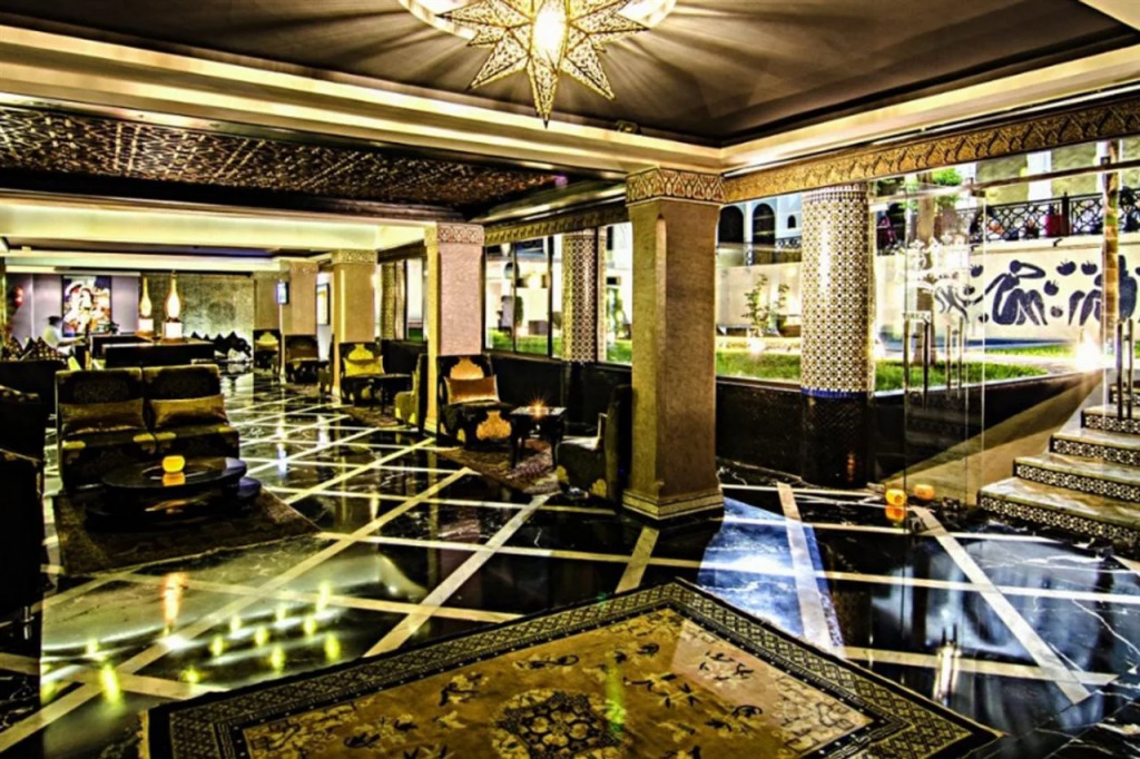 Palais Ommeyad Jacuzzi Suites & Spa