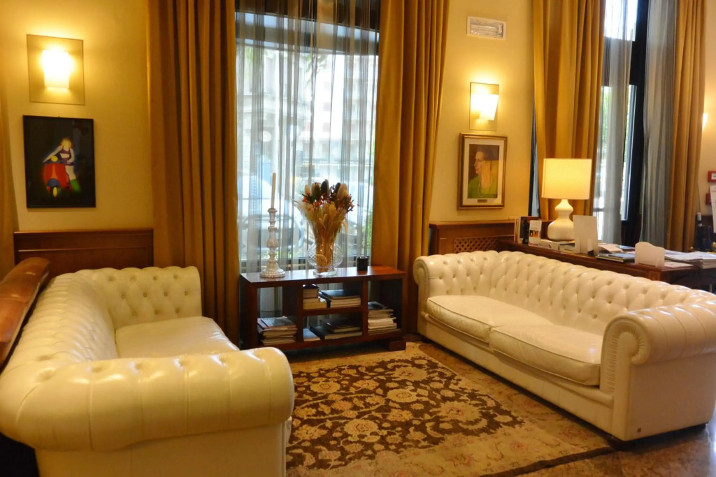 Hotel Moderno