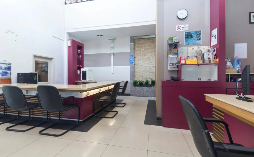 OYO 706 Cozy Hotel