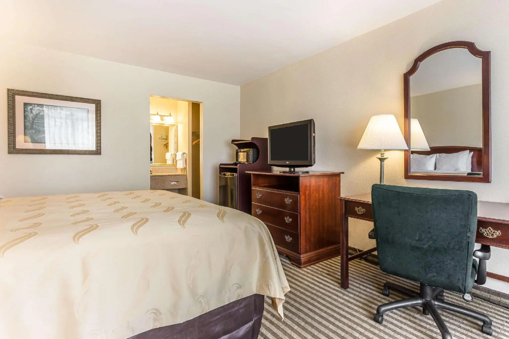 Quality Inn & Suites Georgetown