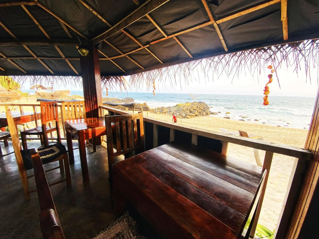 Little Pumpkin Cabanas & seafood restaurant