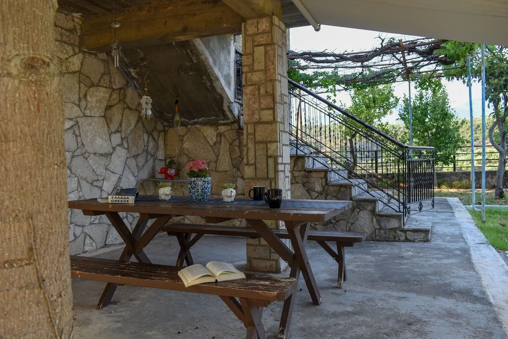 Stone residence/ Amazing seaview 1km to the beach
