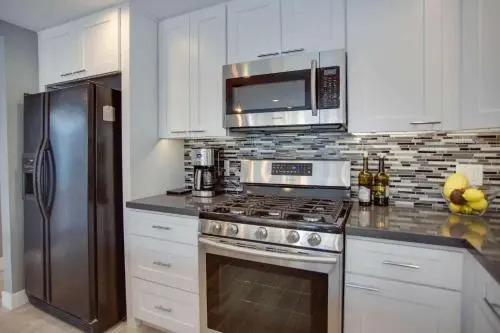 308 35th Street, Unit A (Lower)