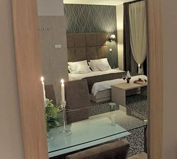 Hotel Vis A Vis