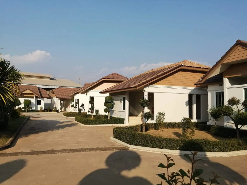 Ban Buanara (private resort)
