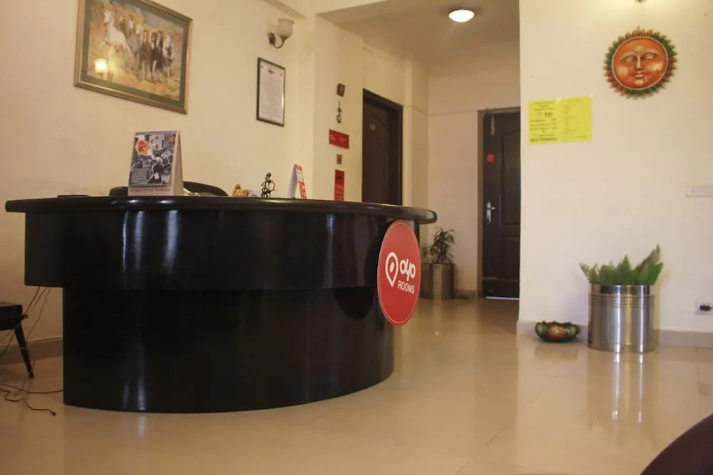 OYO 1262 Apartment near Medanta