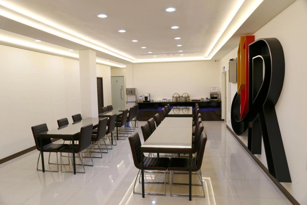 德瑞旅店Direct Hotel