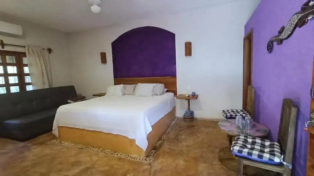 La casa de piedra y colores en Chichén Itzá