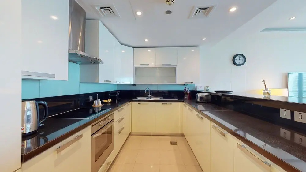 Royal Club By RVHR, Bonnington Residential Tower - JLT