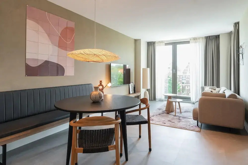 1 Bedroom Apartment in Den Haag