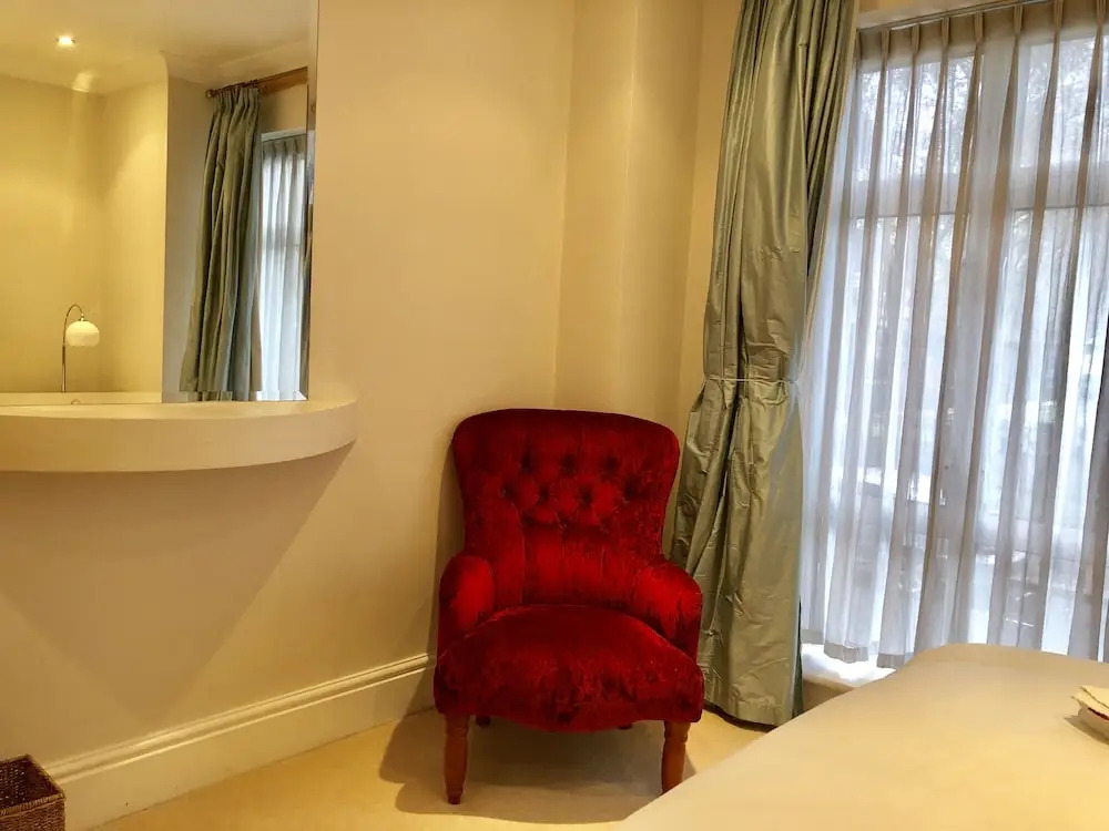 Stylish Apartments in Victoria & Westminster