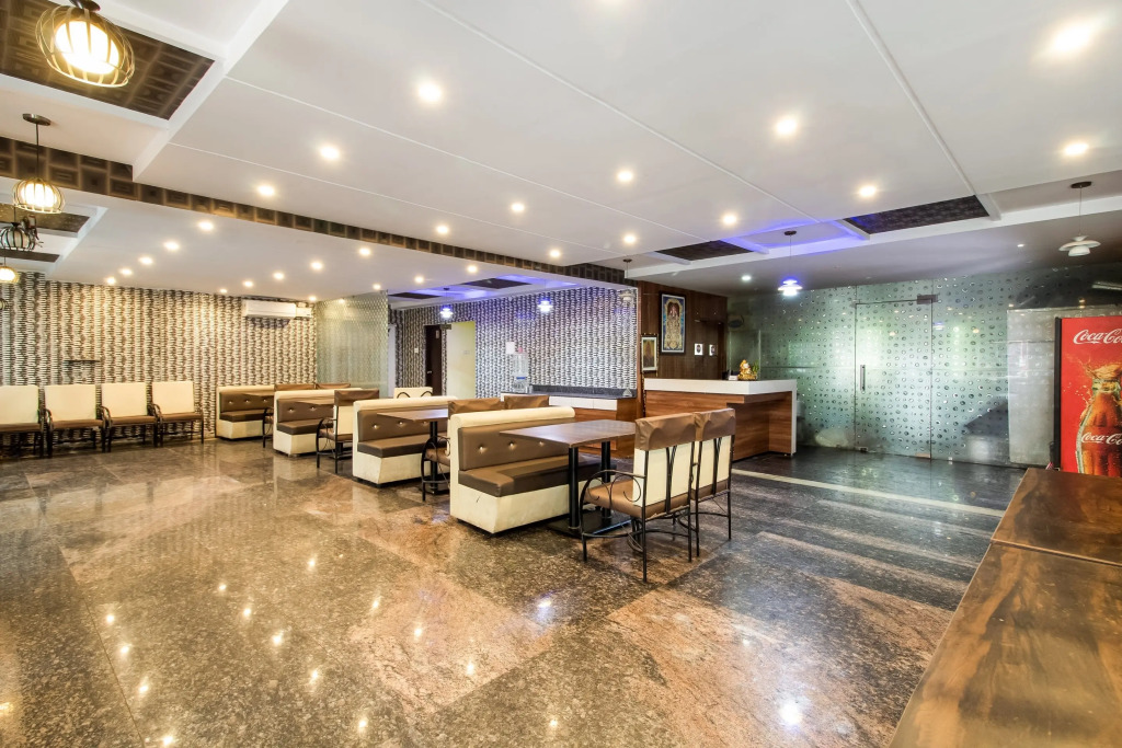 Capital O 7648 Sri Navya Grand
