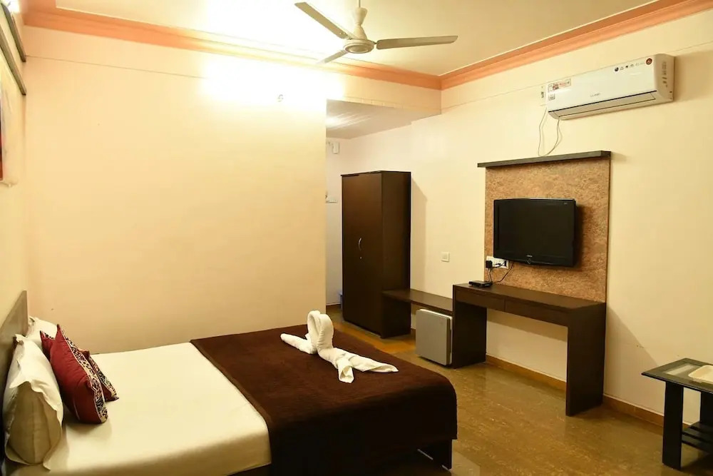 Hotel Mahabaleshwar Palace