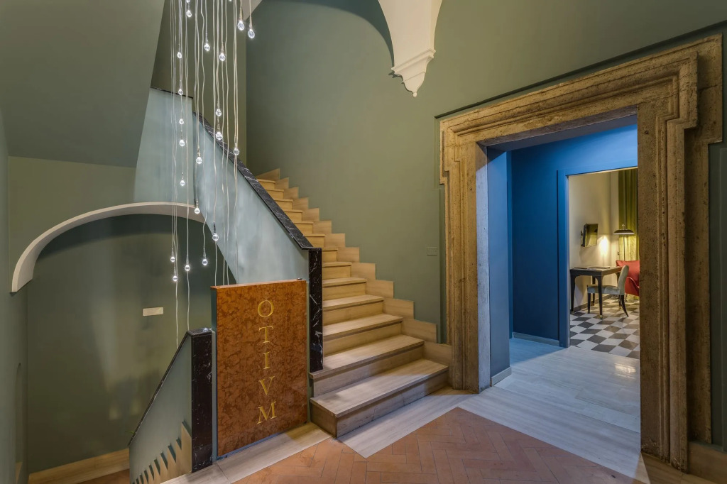 Otivm Hotel