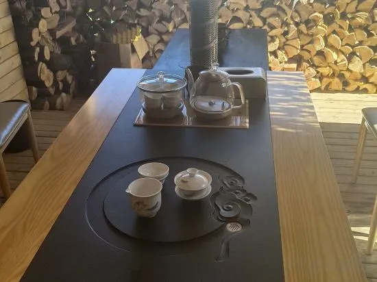 Silent bed and breakfast in Lugu Lake
