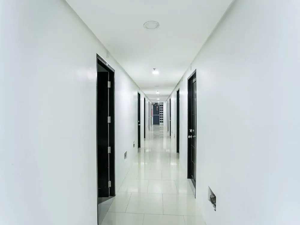 OYO 505 Jardin Suites