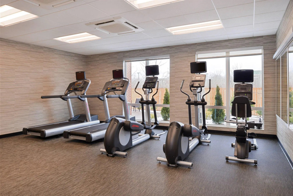 Courtyard by Marriott Toledo North
