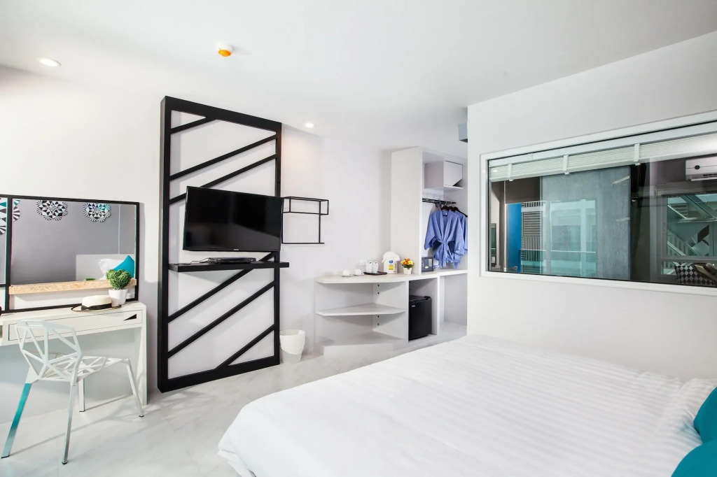 The Crib Patong - SHA Certified