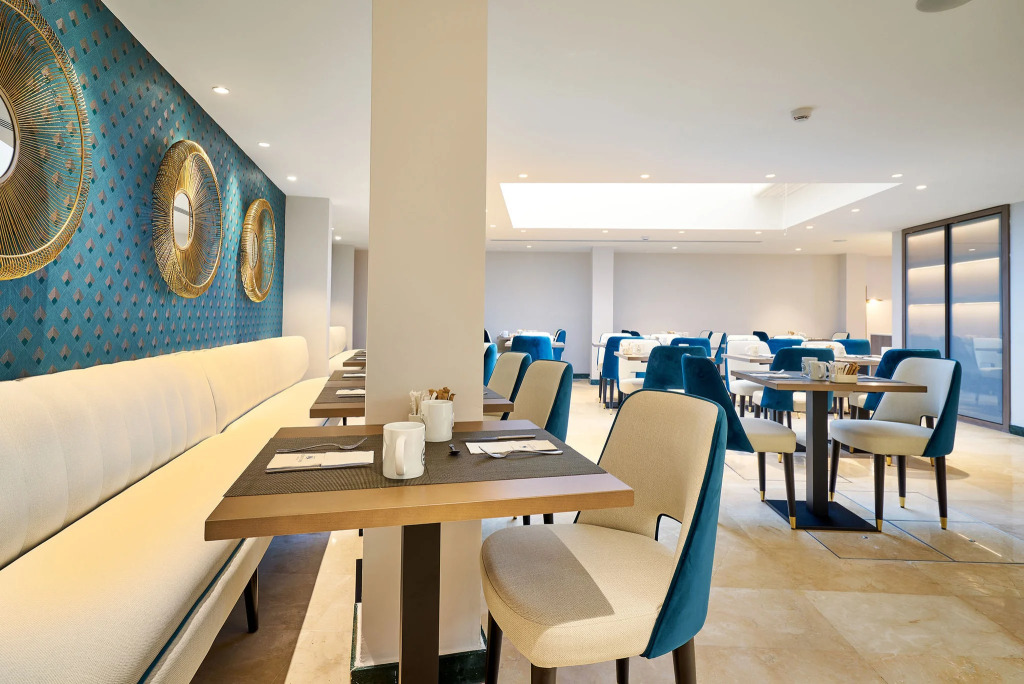 Eurostars Astoria