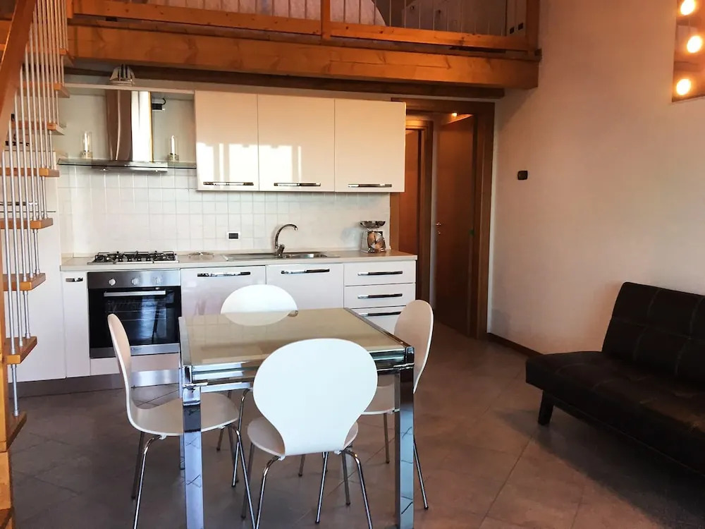 Belvedere Apartment with Garden