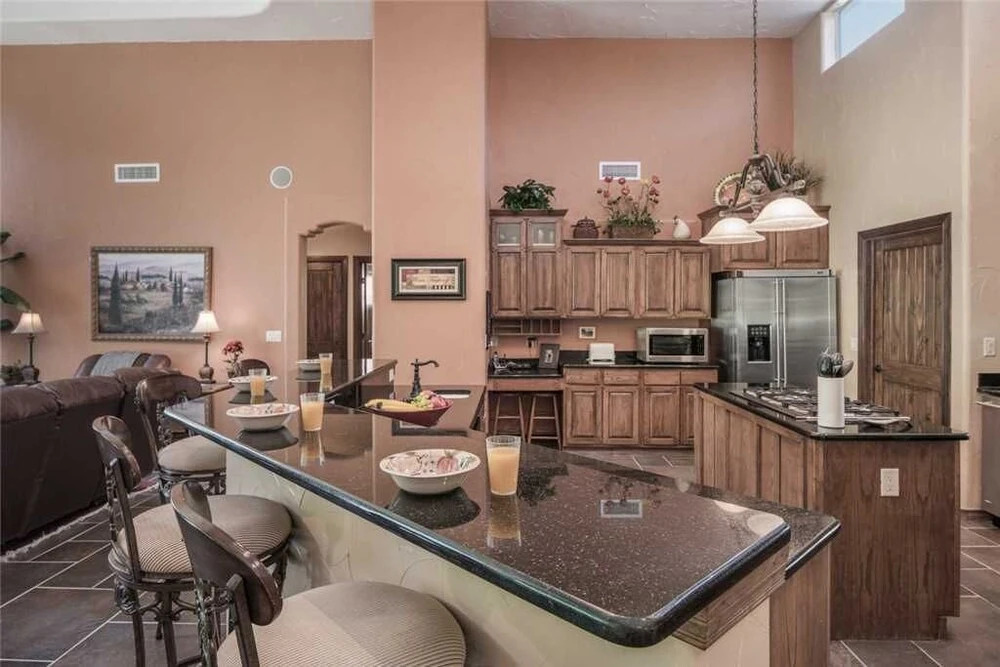 Casa Elegante - Four Bedroom Cabin