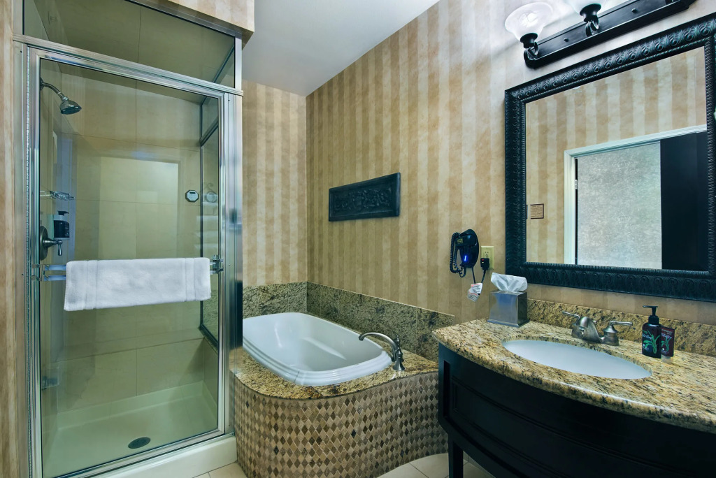 Oxford Suites Boise