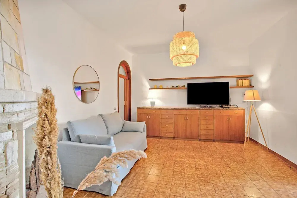 Villa Carolina spacious with garden