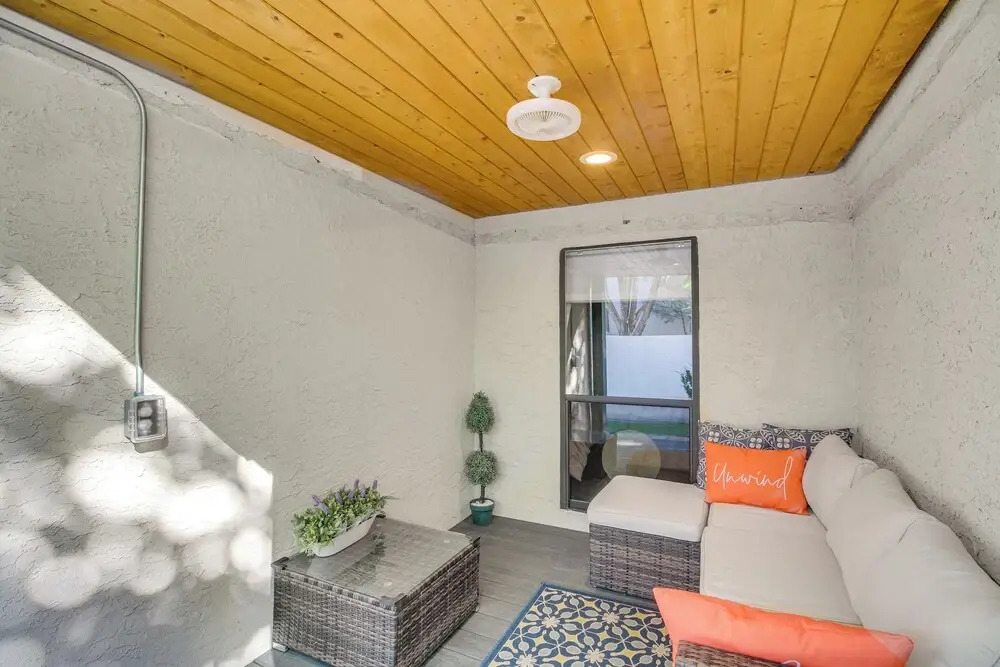 Charming Albuquerque Townhouse ~13 Mi to Downtown