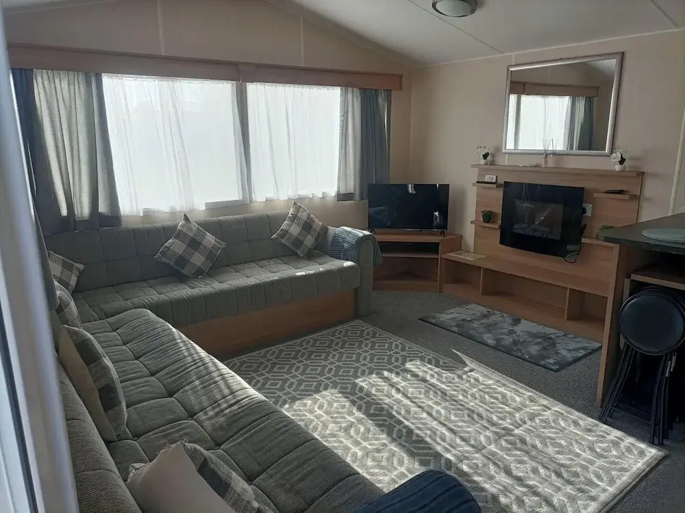 Butlin's Resort, Sleeps 6 w Parking & Pet-friendly