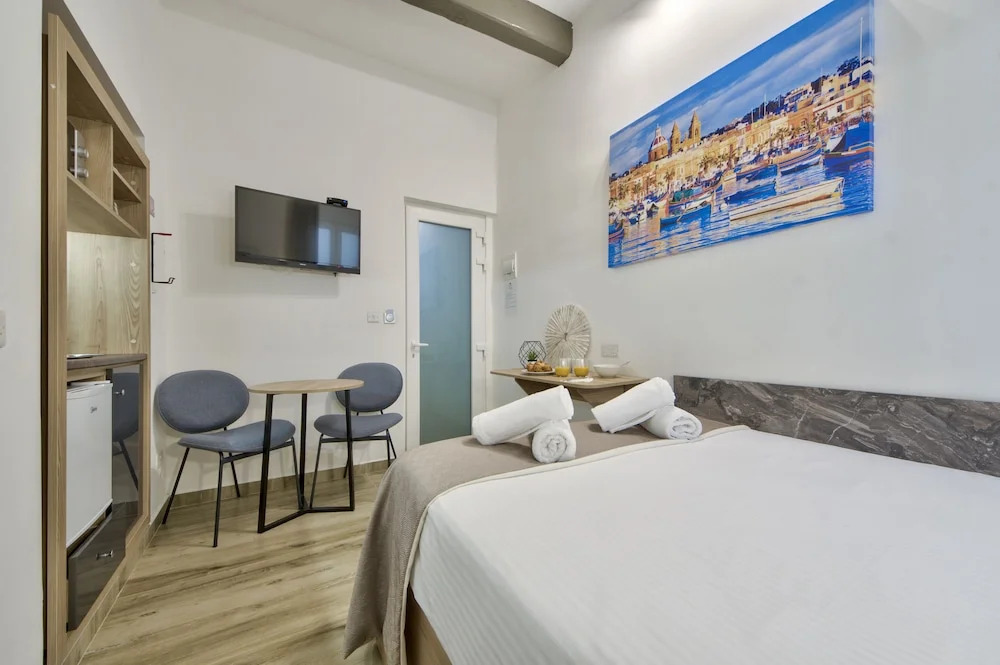 Tritoni Mini Studios - Valletta