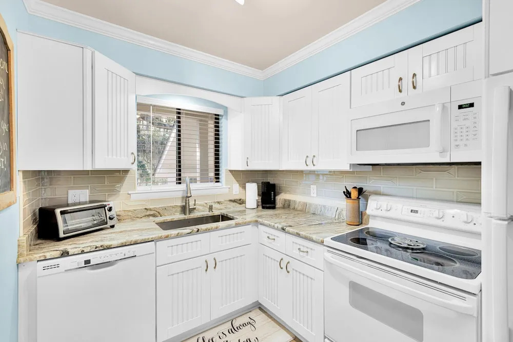 Beautiful Hilton Head Island Oasis Resort 2 Bdr!