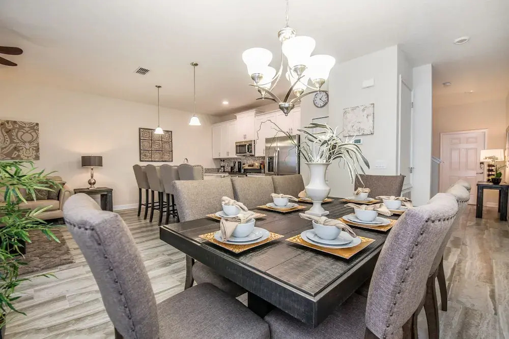 Beautiful 4 Bdrm, 3 Bath Townhome