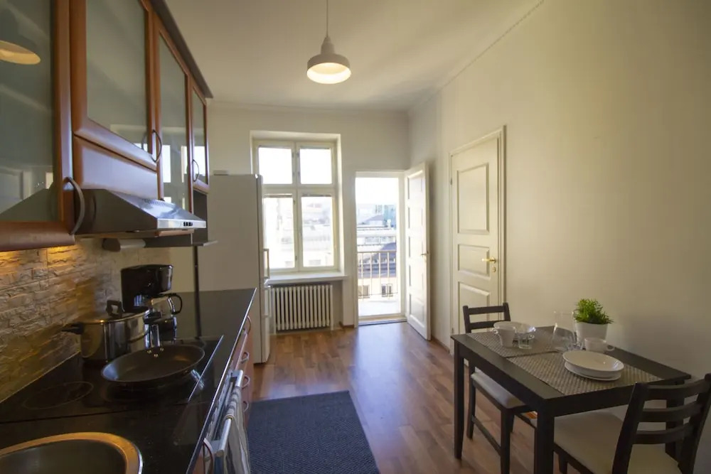 2ndhomes Iso Freda