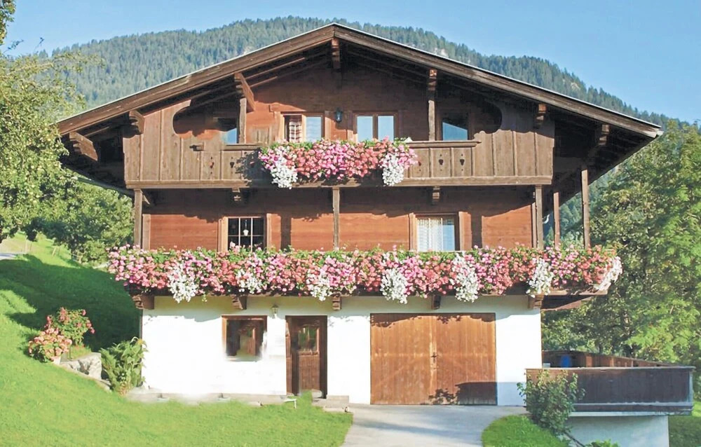 Stunning Apartment in Reith Im Alpbachtal With 3 Bedrooms and Wifi