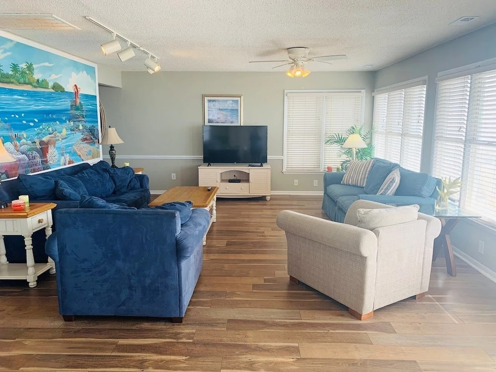 Bridgecrest - 4 Br Home