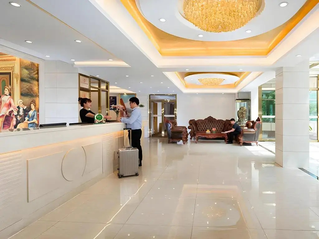 Vienna Hotel (Beijing Pinggu District Government)