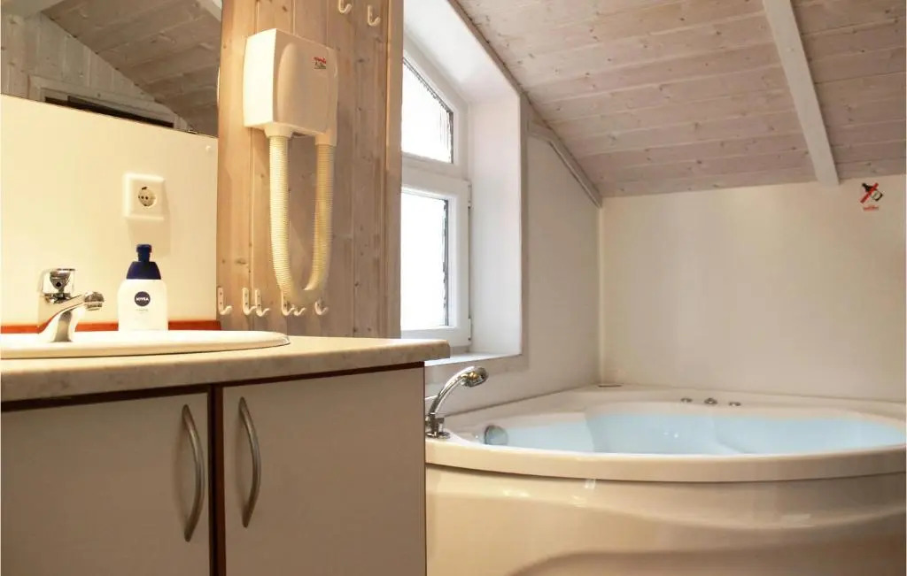 Beautiful Home In Otterndorf With Sauna