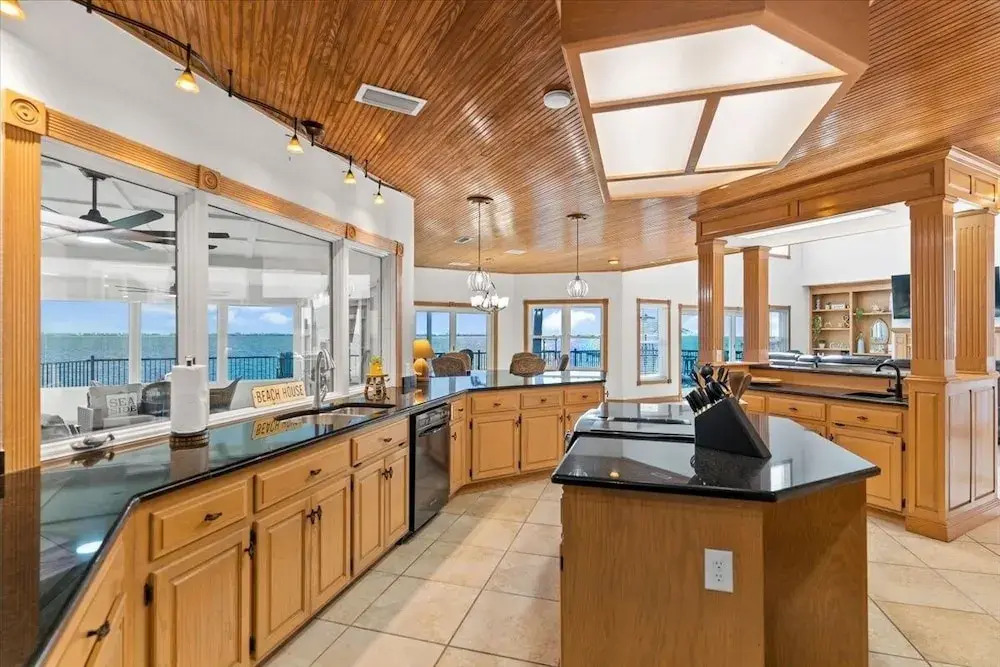 Martha's Cove 5 Bedroom Home