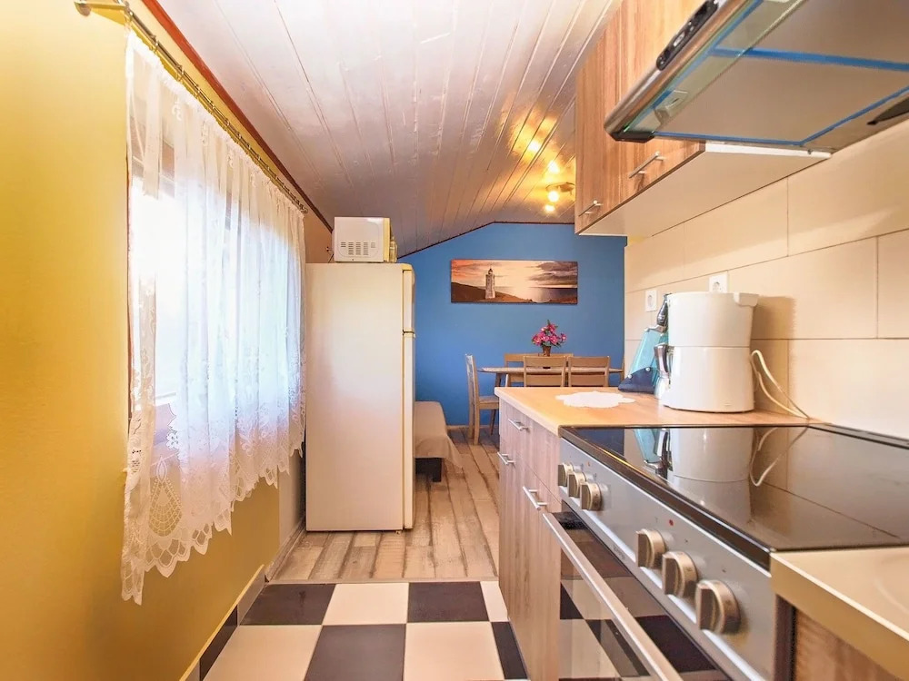 Apartment 1294