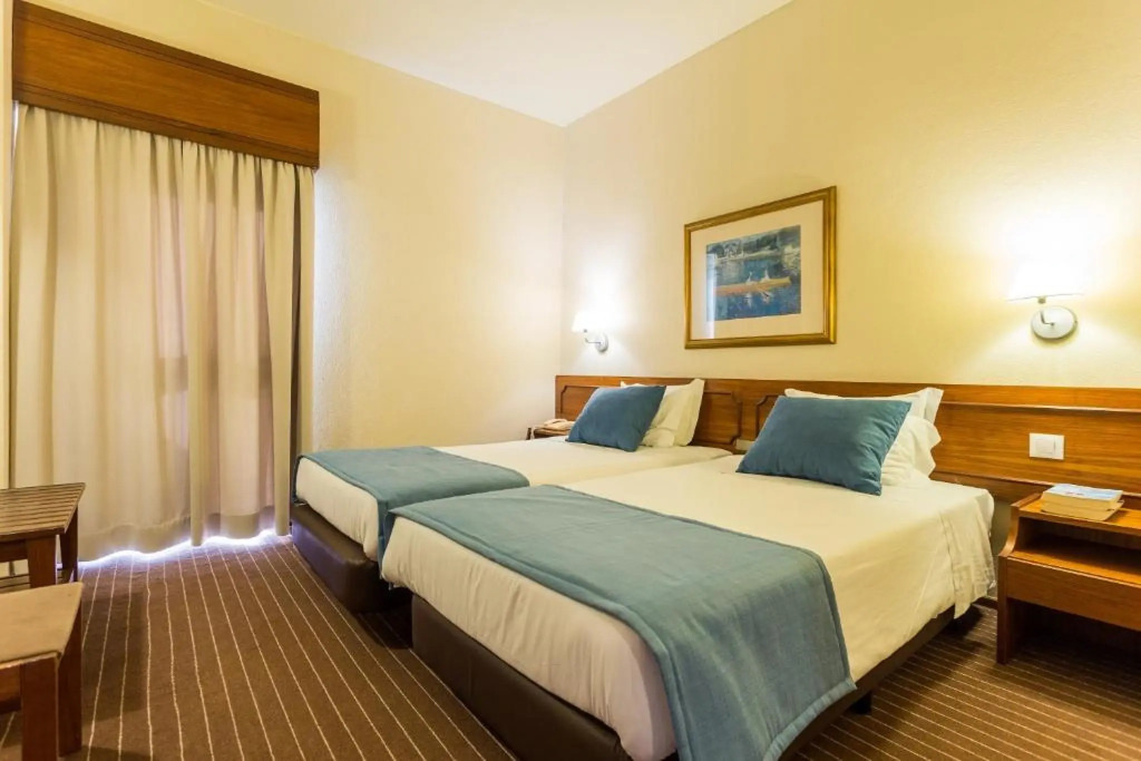 Hotel Girassol - Suite Hotel