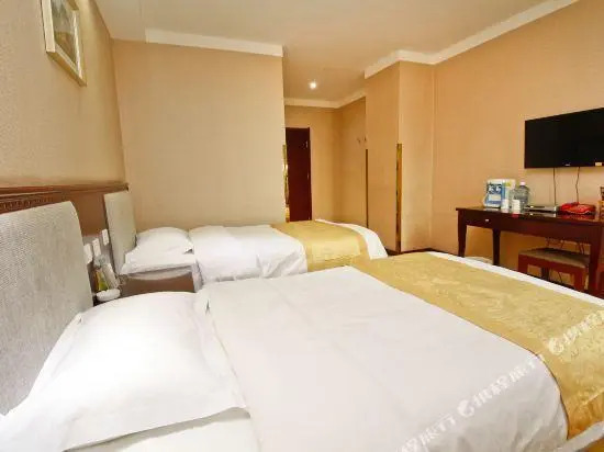 Xianyang Moonlight Island Style Hotel