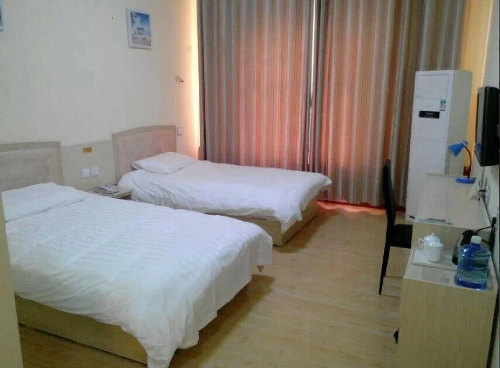 Sishui Haichang Business Hotel