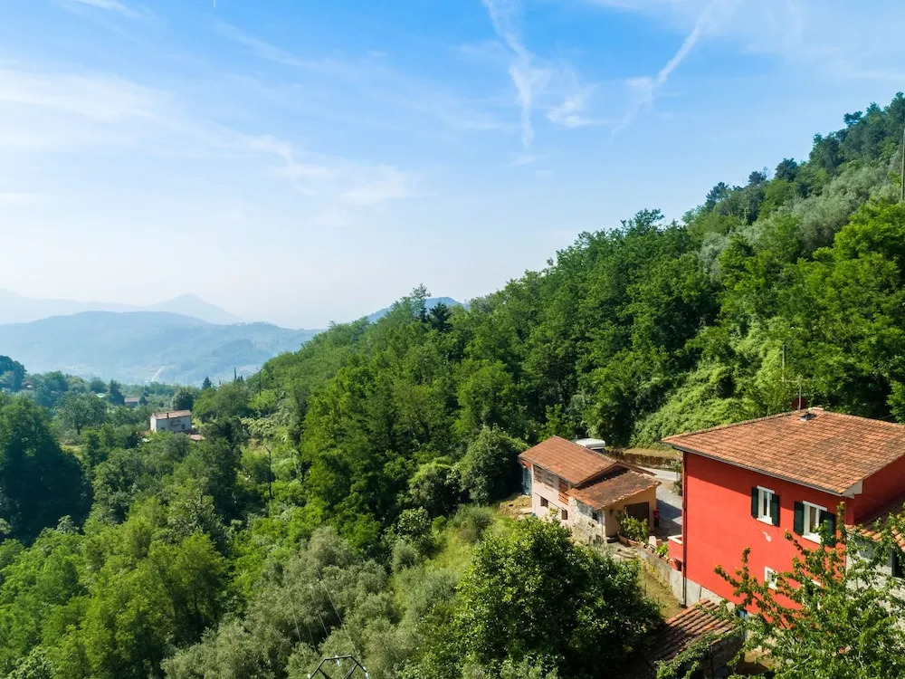 Spacious Holiday Home in Marliana Italy with Private Garden