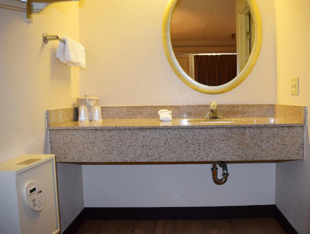 Red Roof Inn Syracuse
