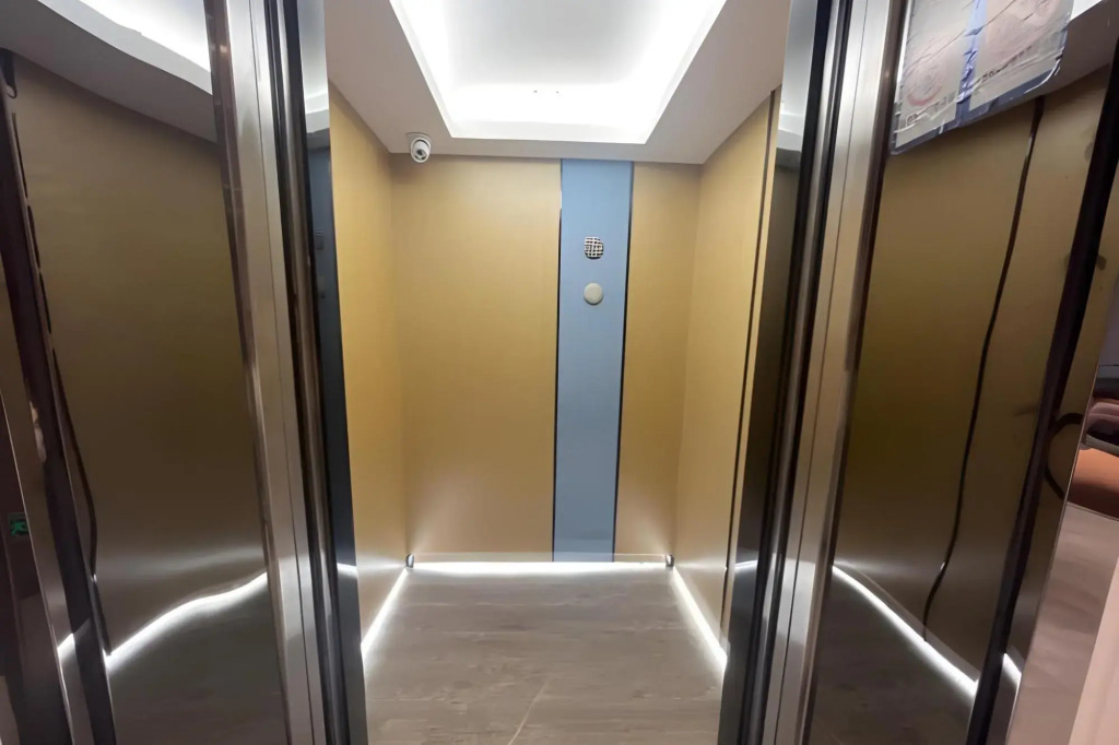 Home Inn Neo (Dafeng Renmin South Road Mingdu Pedestrian Street Branch)