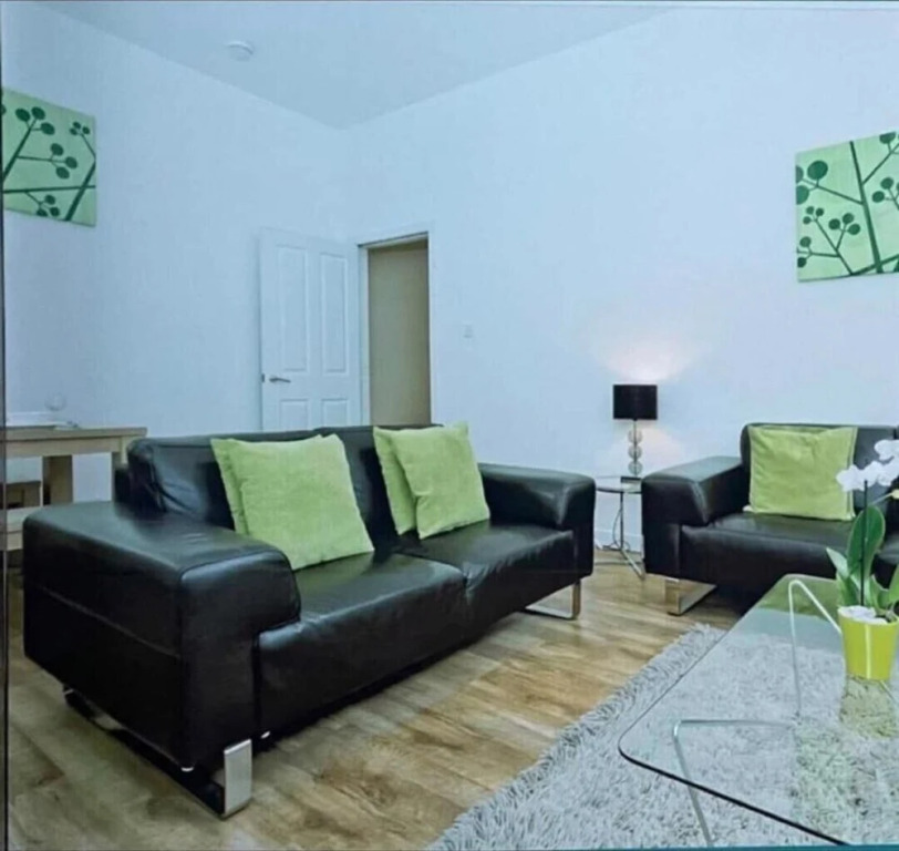 Aaron's Executive 3-bed Apartment Aberdeen City