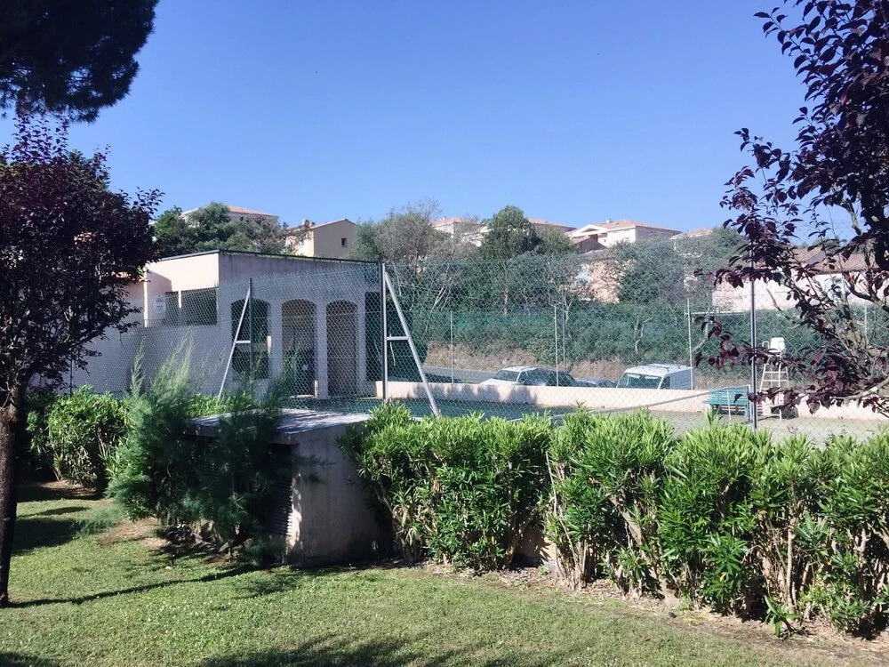 Studio in Cannes, With Pool Access, Furnished Terrace and Wifi - 3 km