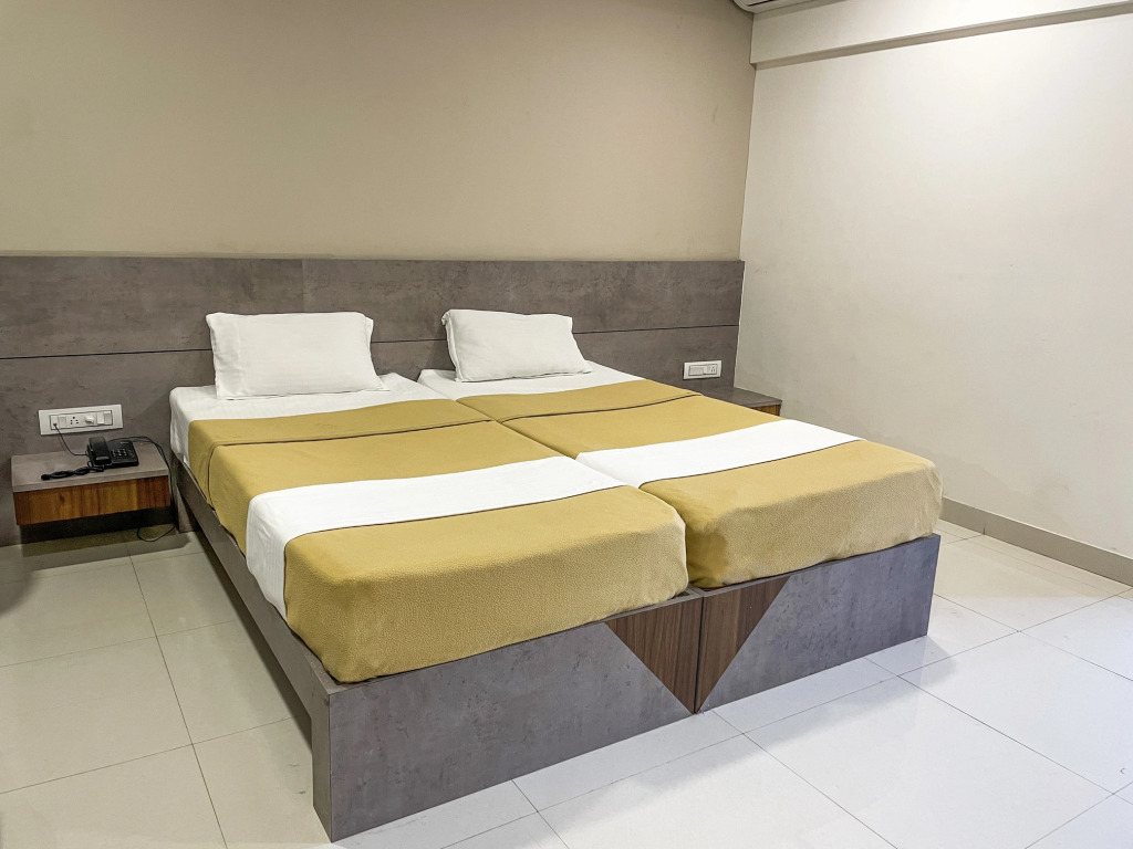 StayGuru Hari Om Residency